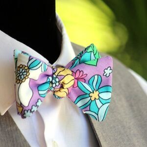 Men's bow tie Cotton Lavender Floral Self - tied Bow tie Gift Box C403